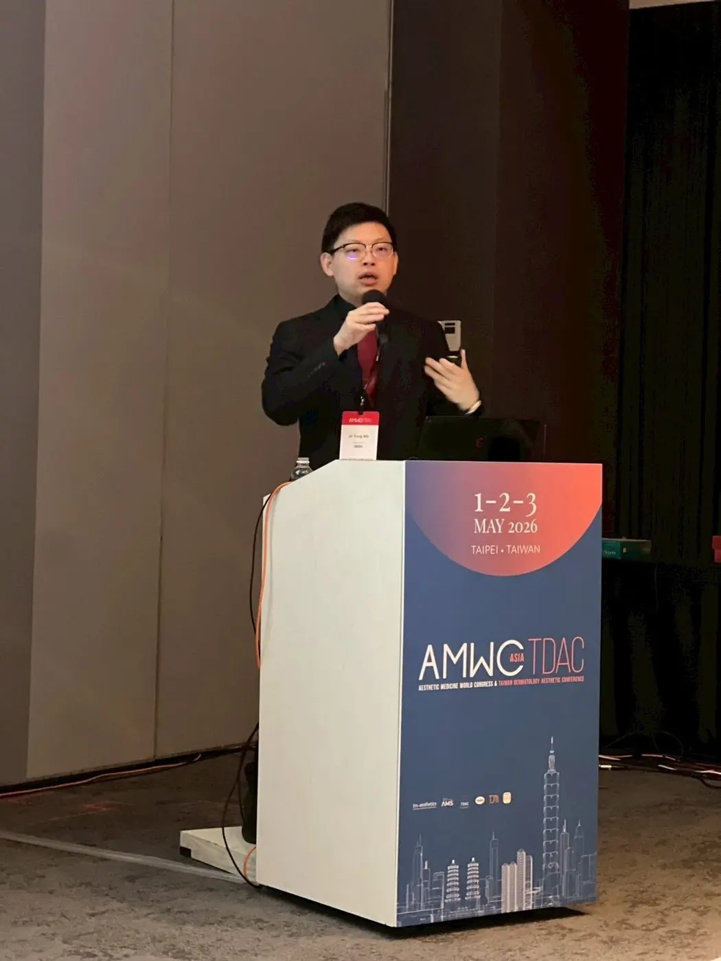 Dr Sin Yong at AMWC Asia – TDAC 2026, Taipei 2026